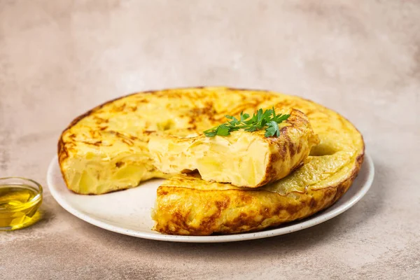 Omelete Tradicional Espanhol Preparado Com Ovos Potaro — Fotografia de Stock