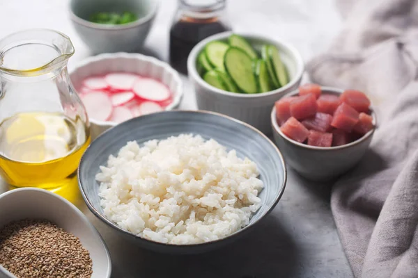 Rice Main Ingredietn Traditional Hawaiian Poke Bowl Prepared Tuna Fish — Stock Photo, Image