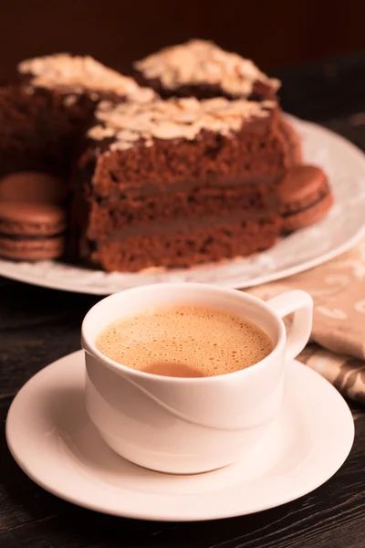 Tasse Kaffee mit Milch — Stockfoto