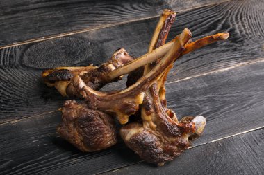 Lezzetli kızarmış kuzu