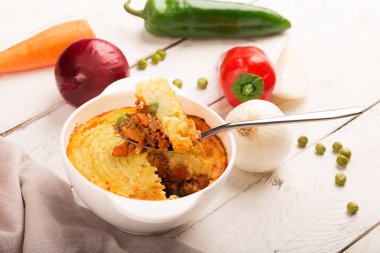 Etli börek patates ile