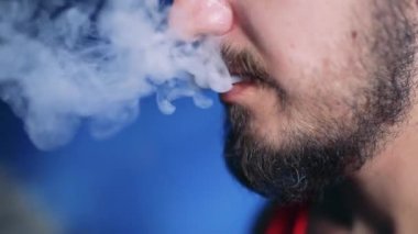 adam sigara elektronik sigara