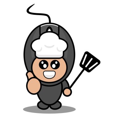 Çizgi film karakteri şirin bilgisayar faresi maskotu kostümlü şef elinde spatula tutuyor.