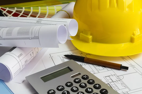 An office desk with the project papers — Stock Photo, Image