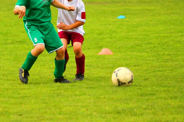 Fotboll fotbollsmatch för barn — Stockfoto