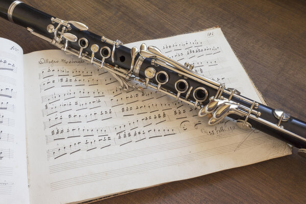 Clarinet and musical score