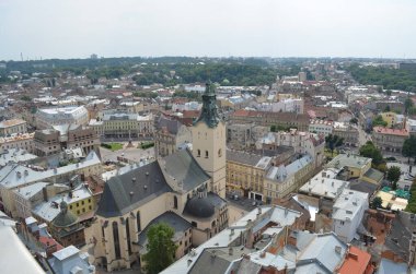 Eski kasabanın panoraması. Çatıdan bak..