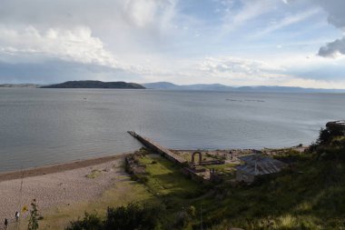 Titicaca Gölü Limanı