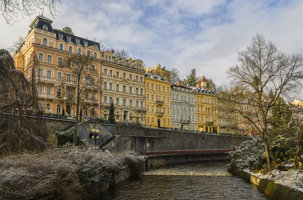 Muhteşem güzel evler. Karlovy Vary.