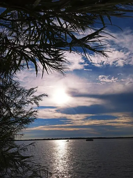 Warm Summer Evening River — Fotografia de Stock