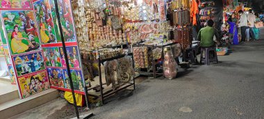 Bakır ve pirinç metal nesneler görüntüyü bozar