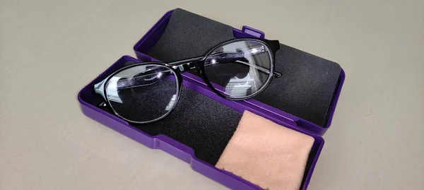 Seçimlik cam elyaf çerçeve güzel görüntü