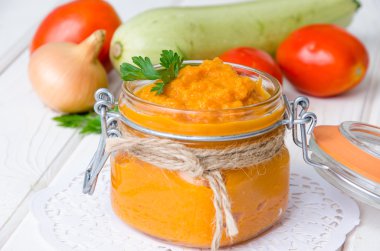 Ev yapımı kabak havyar