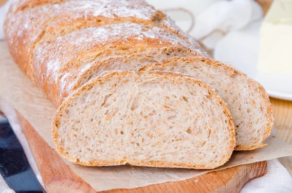 Pão caseiro com farelo — Fotografia de Stock