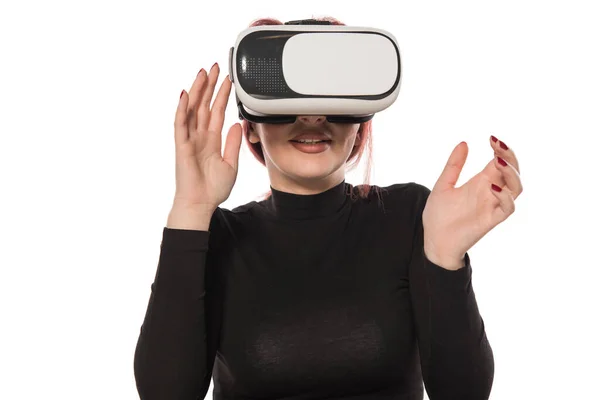 Frau Mit Virtual Reality Headset Isoliert Auf Weißem Hintergrund — Stockfoto