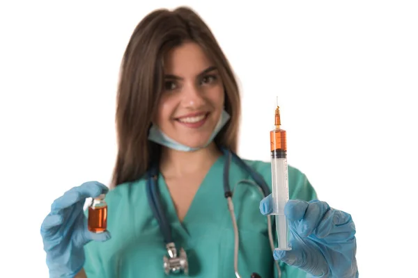 Jeune Femme Avec Seringue Stéthoscope Isolé Sur Fond Blanc — Photo