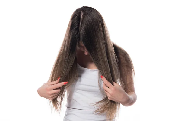 Junges Schönes Mädchen Mit Langen Haaren Isoliert Auf Weißem Hintergrund — Stockfoto