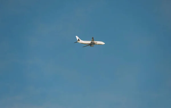 Avion Vole Haut Dans Ciel — Photo