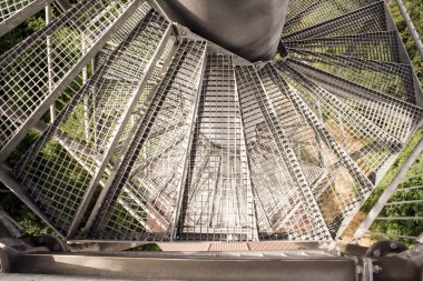 Metal merdiven manzara uyanık kuleye bakış