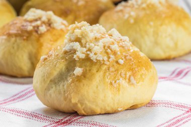 Ayrıntılı bir çek geleneksel düğün Curds Pastalar