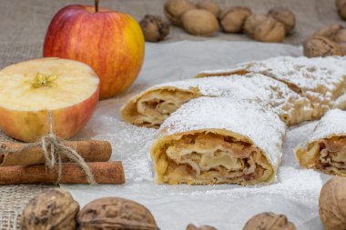 Bir Dilim Şekerli Ev Yapımı Elma Strudel Bir Pişirme Detay