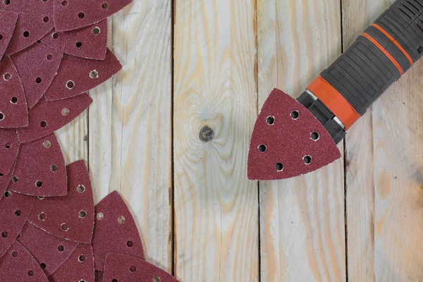 Üçgen kum kağıtları ahşap zımpara ile ahşap kurullarında