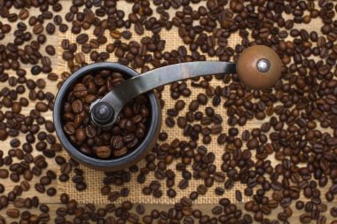 Kahve değirmeni tam kahve çekirdekleri