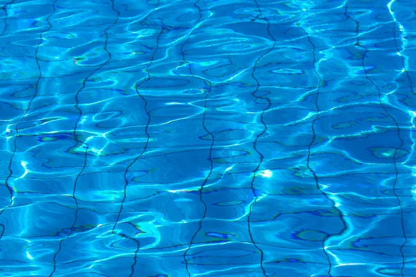 Zwembad blauw water — Stockfoto