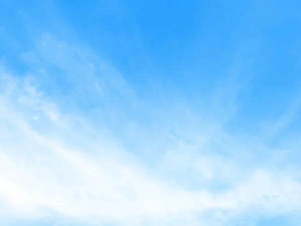 Céu Azul Fundo Com Nuvens Minúsculas — Fotografia de Stock