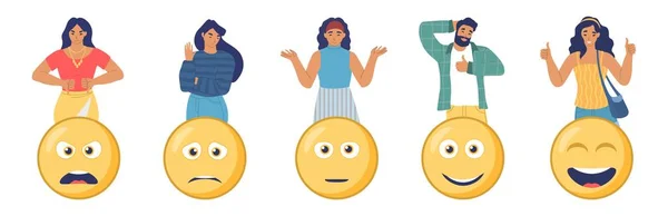 Los clientes que eligen emoji enojado, feliz, triste para compartir sus comentarios, ilustración de vectores planos. Emoticones de comentarios de los usuarios. — Archivo Imágenes Vectoriales