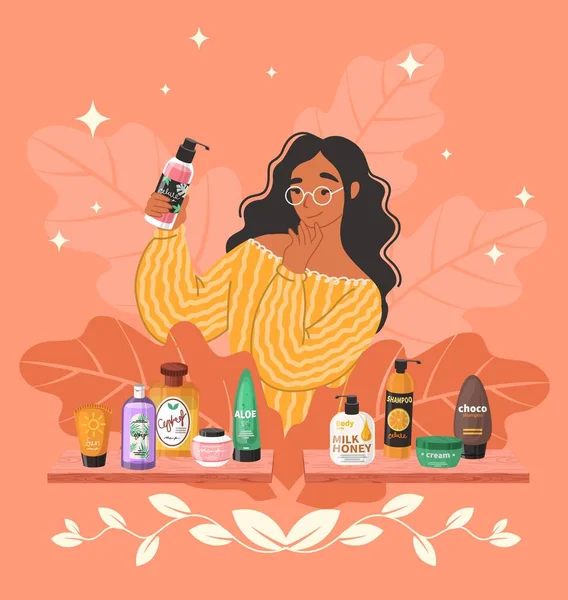 Mujer feliz con botella cosmética, ilustración vectorial plana. Belleza del cabello y productos para el cuidado de la piel en los estantes. Tienda de cosméticos — Vector de stock