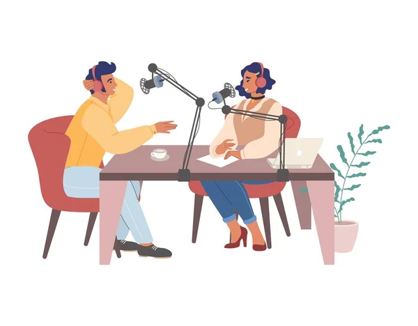 女性创作播客,主持广播节目采访客人在演播室,矢量插图.Podcasting, online radio — 图库矢量图片