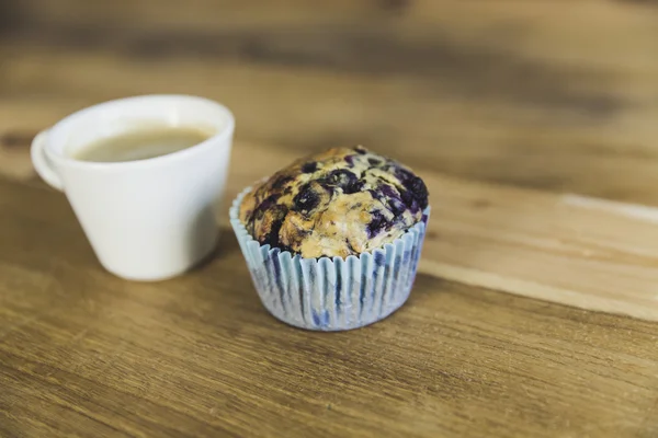 Liten hemlagad dessert kaka — Stockfoto