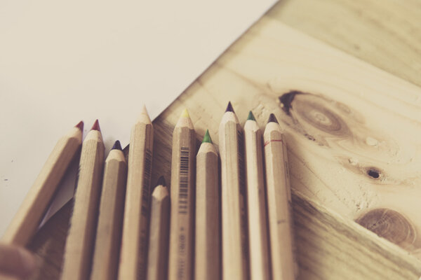 Цветной карандаш
