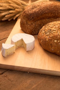 ekmek ve peynir