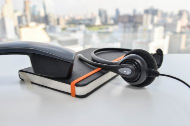 Kulaklık, telefon ve IP telefon