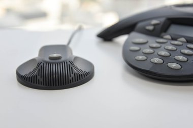 IP telefon - konferans cihaz