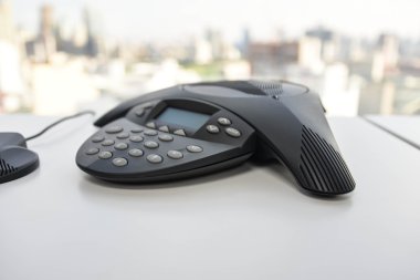 IP telefon - konferans cihaz