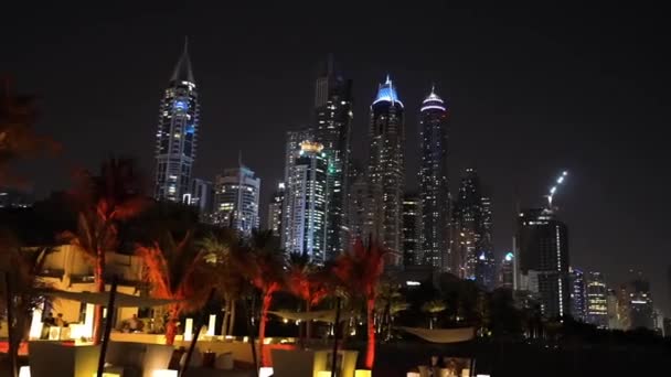 Ουρανοξύστες τη νύχτα — Αρχείο Βίντεο