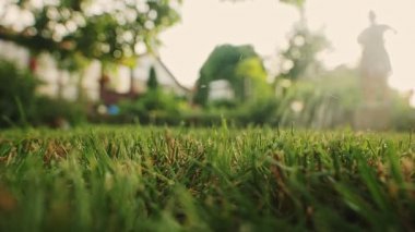 Fıskiye hortumu su döker