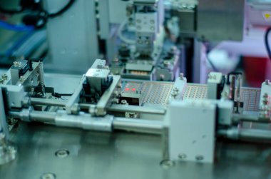 Duvar kağıdı dekoratif tasarımı için fabrika yarı iletken endüstrisinde bulanık arkaplan endüstriyel makine.