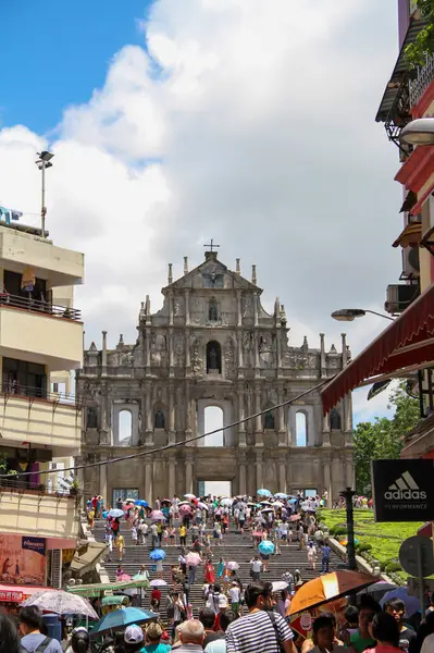 Macau August 2013 Ruins Paul Church Bustling Visited Tourists Who — Stock Photo, Image