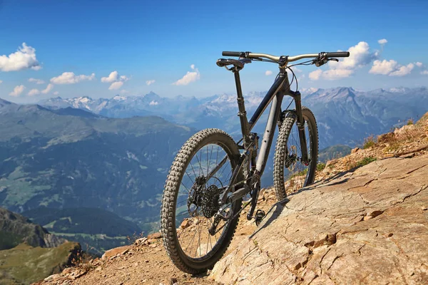Mountainbike Toppen — Stockfoto