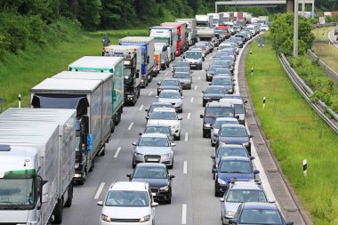 Alman Otobanı 'nda trafik sıkışıklığı