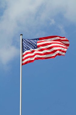 Yıldızlı ve çizgili bayrak direği