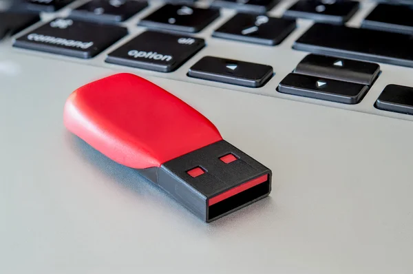 Pamięć USB — Zdjęcie stockowe