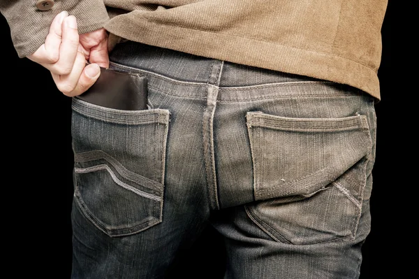 Homem vestindo jeans — Fotografia de Stock