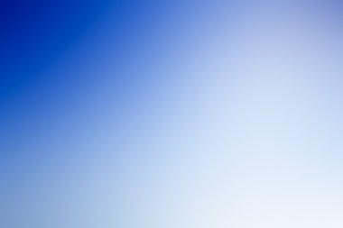 defocused mavi gökyüzünün soyut bulanıklık arka plan arka plan bulanıklık.