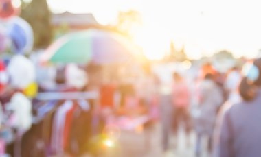 insanlar adil ile pazarda alışveriş arka plan bulanıklık 