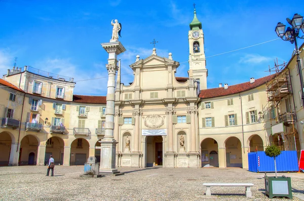 Venaria Reale aldeia Piazza Annunziata Turim Piemonte Itália — Fotografia de Stock